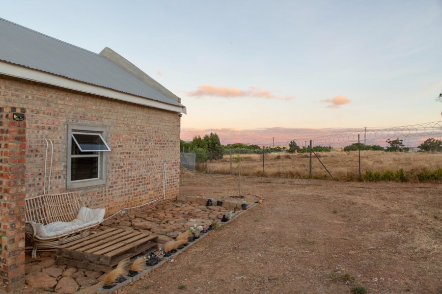 2 Bedroom Property for Sale in Koringberg Western Cape